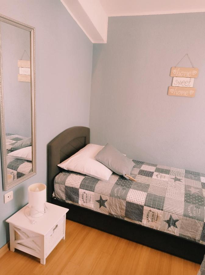 Apartment Silvija Vinišće Dış mekan fotoğraf